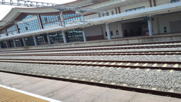 佛山站设计理念为“锦绣湾区，花开禅城”